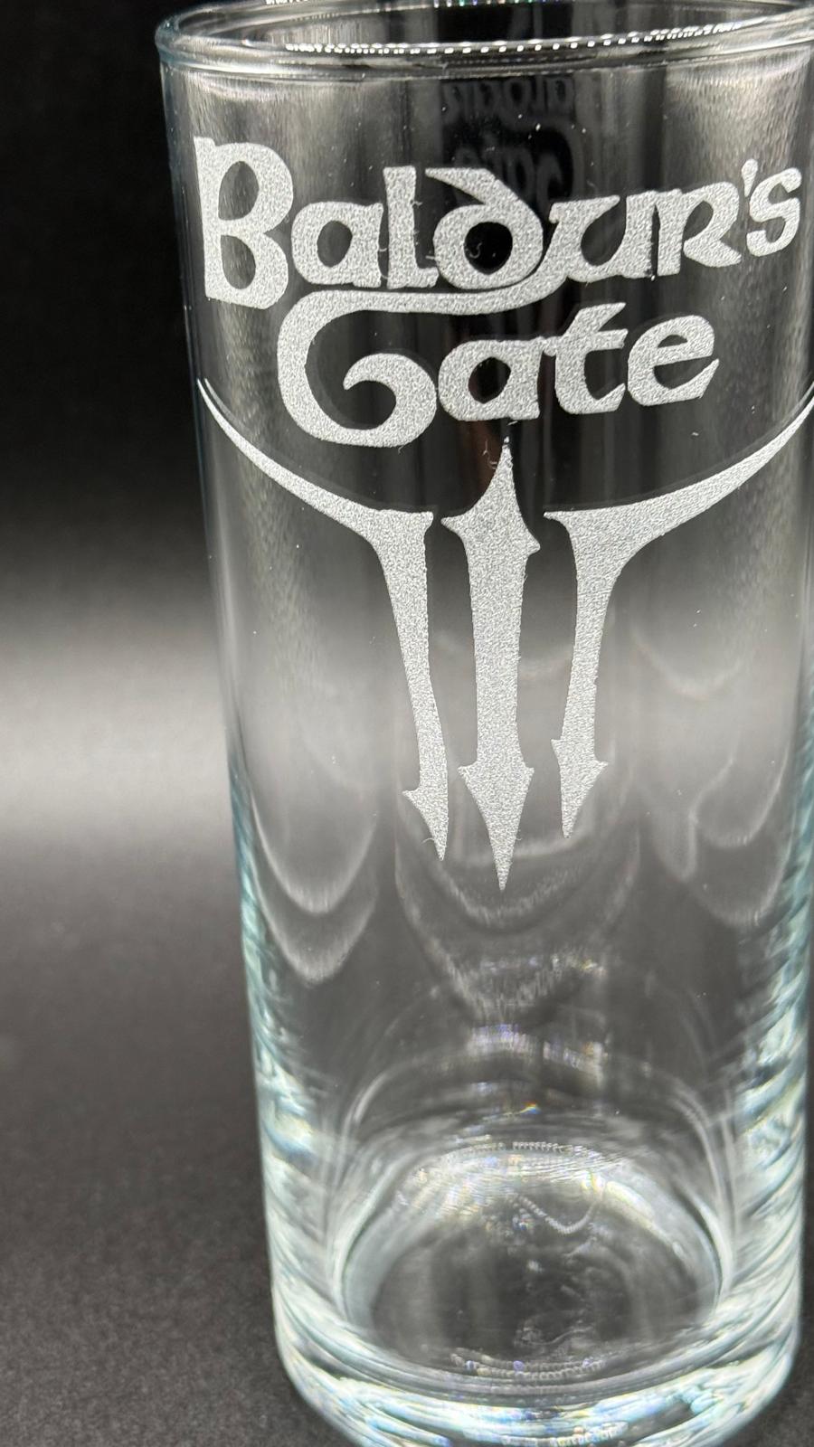 Baldurs Gate 3 - Engraved Highball Glass