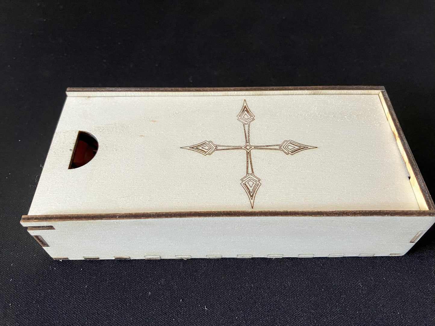 Set of 26 Directional pointers/arrows with optional storage box for Arkham Horror "The Card Game"