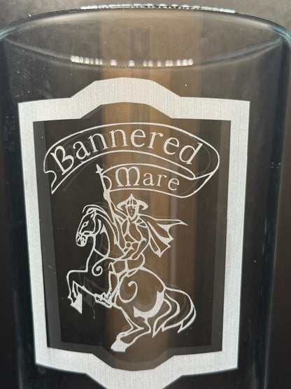 Bannered Mare Inn - Elder Scrolls Themed - Engraved Pint Glass - Presentation Box