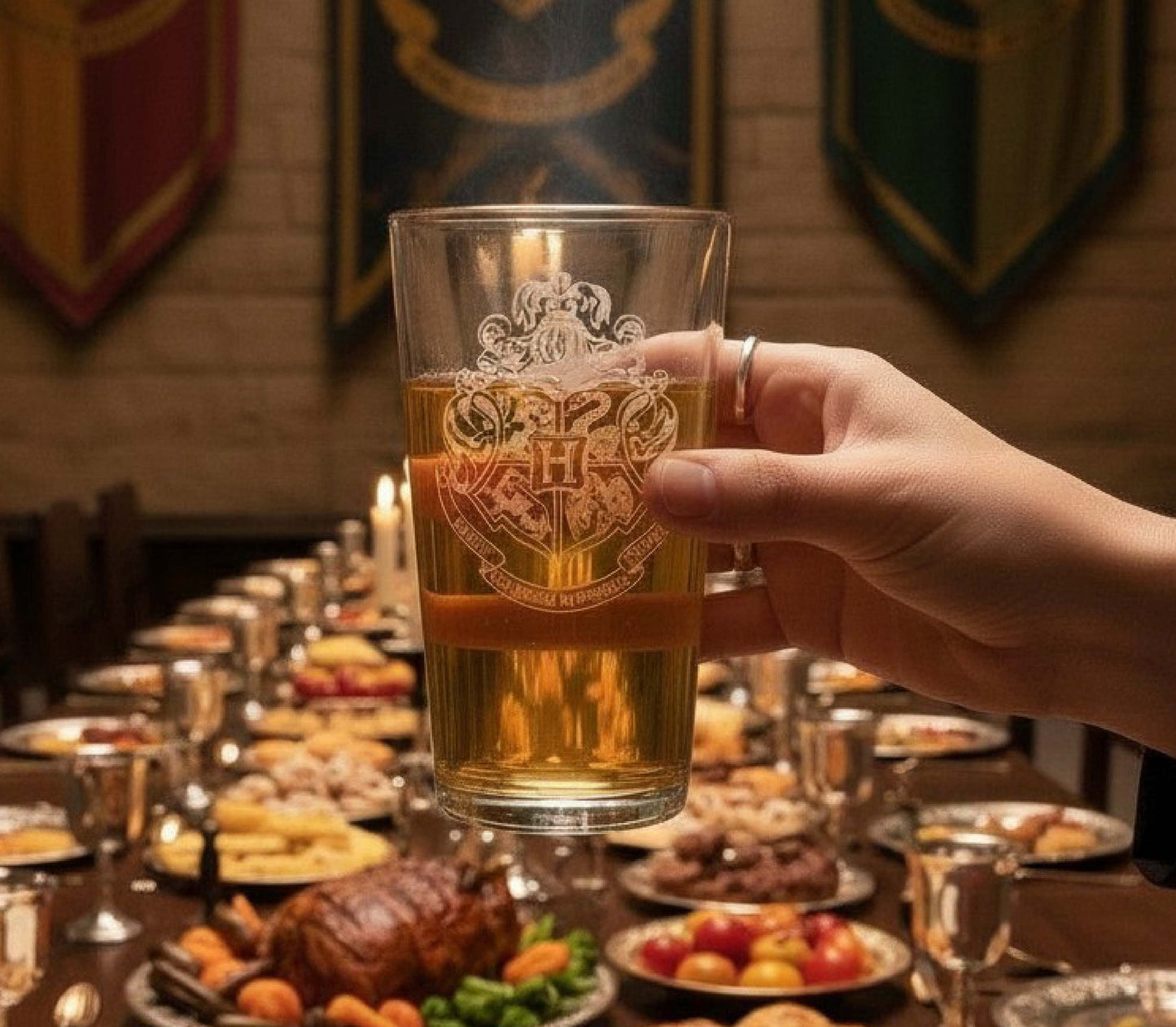 Hogwarts Shield - Harry Potter - Engraved Pint Glass - Presentation Box
