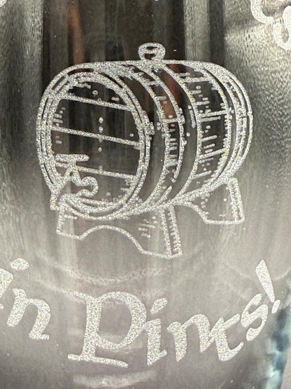 It Comes in Pints - Barrel - Lord of the Rings- Engraved Pint Glass