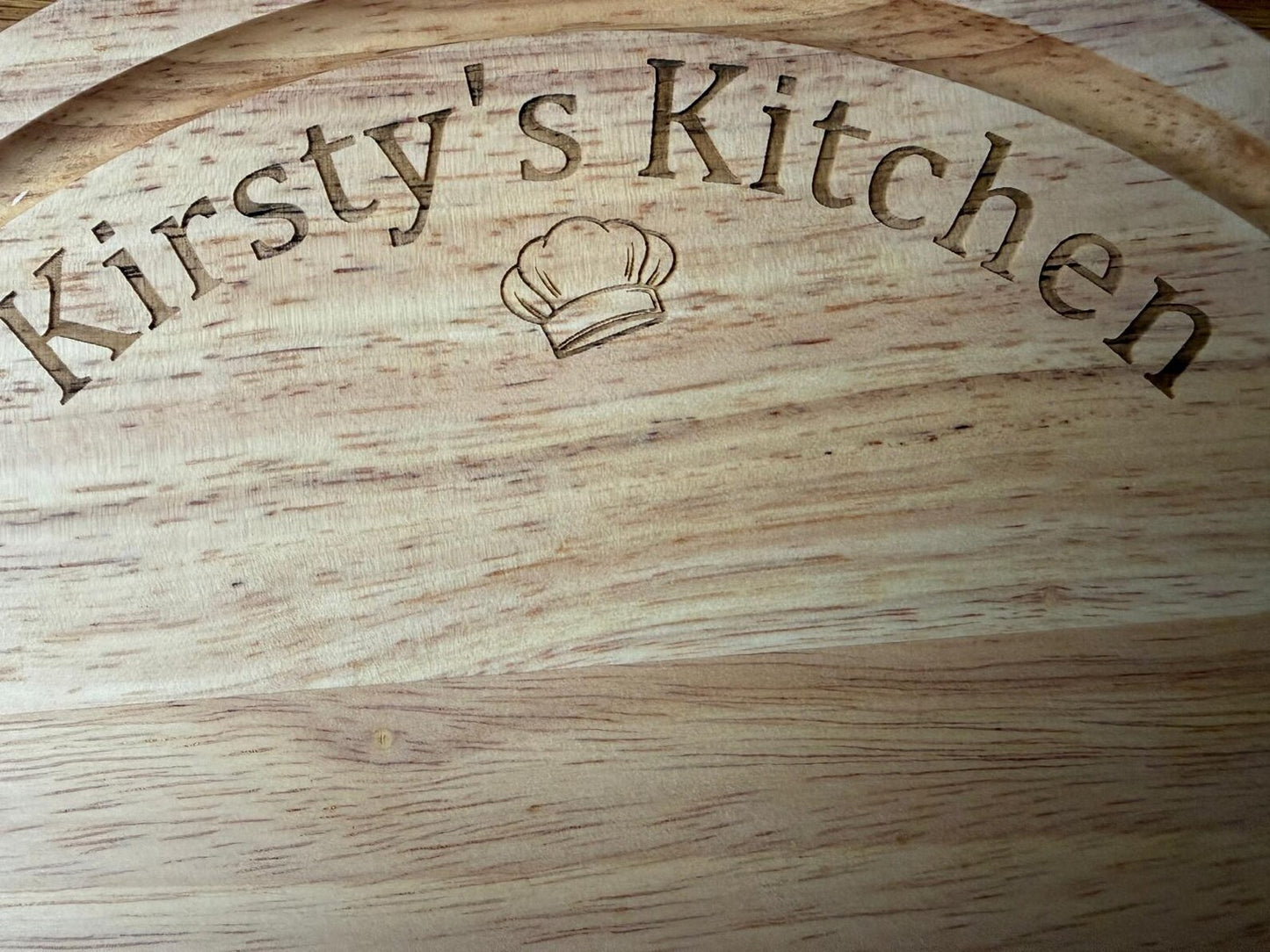 Personalised Round Chopping or Serving Board. - presentation, charcuterie, pizza