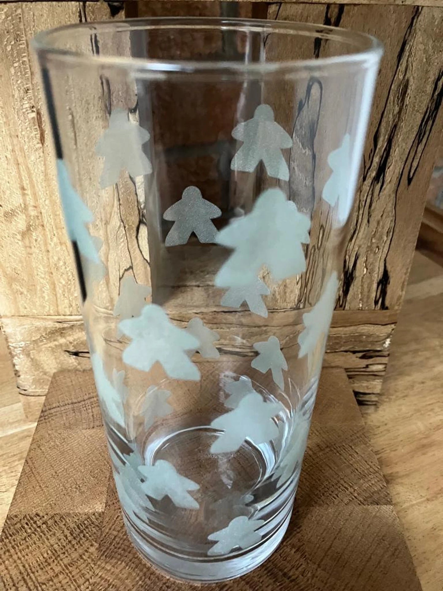 Meeple themed Highball glass - 400ml -  with many Meeples