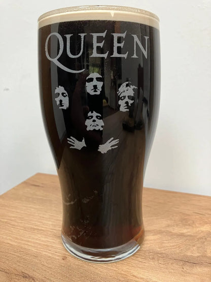 Rock - Pop - K-pop Band Engraved Pint Glasses choose your band - Presentation Box