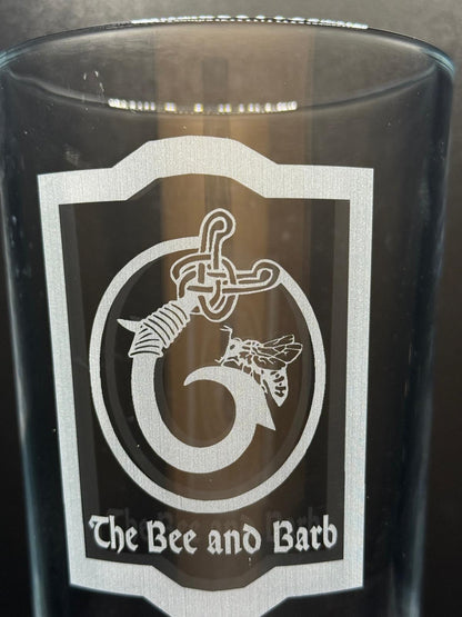 The Bee and Barb Inn - Elder Scrolls Themed - Engraved Pint Glass - Presentation Box