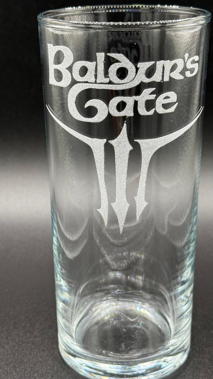Baldurs Gate 3 - Engraved Highball Glass