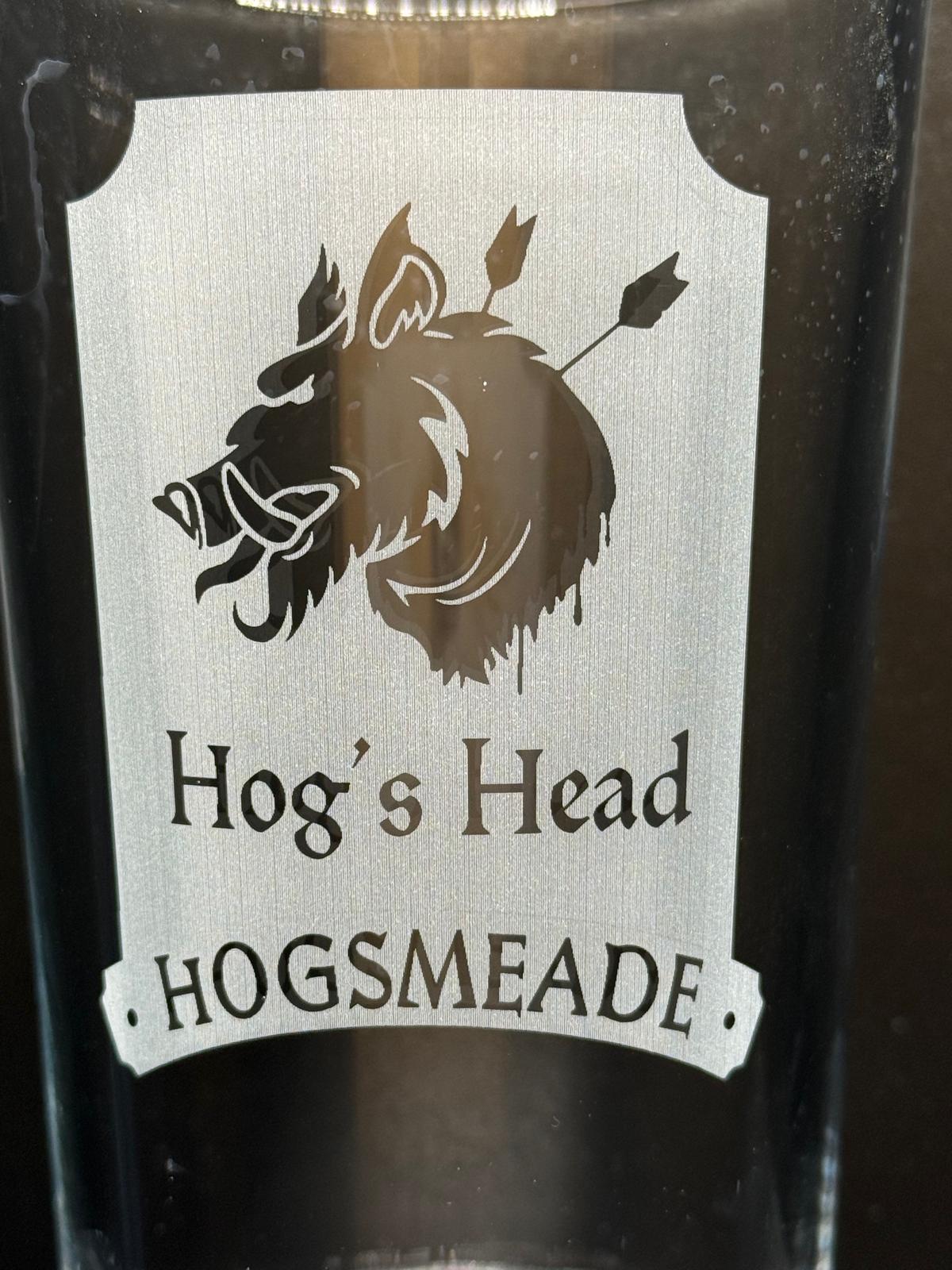 Hogs Head - Pub Sign - Harry Potter - Engraved Pint Glass - Presentation Box