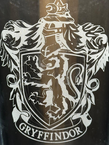 Gryffindor Shield - Harry Potter - Engraved Pint Glass - Presentation Box