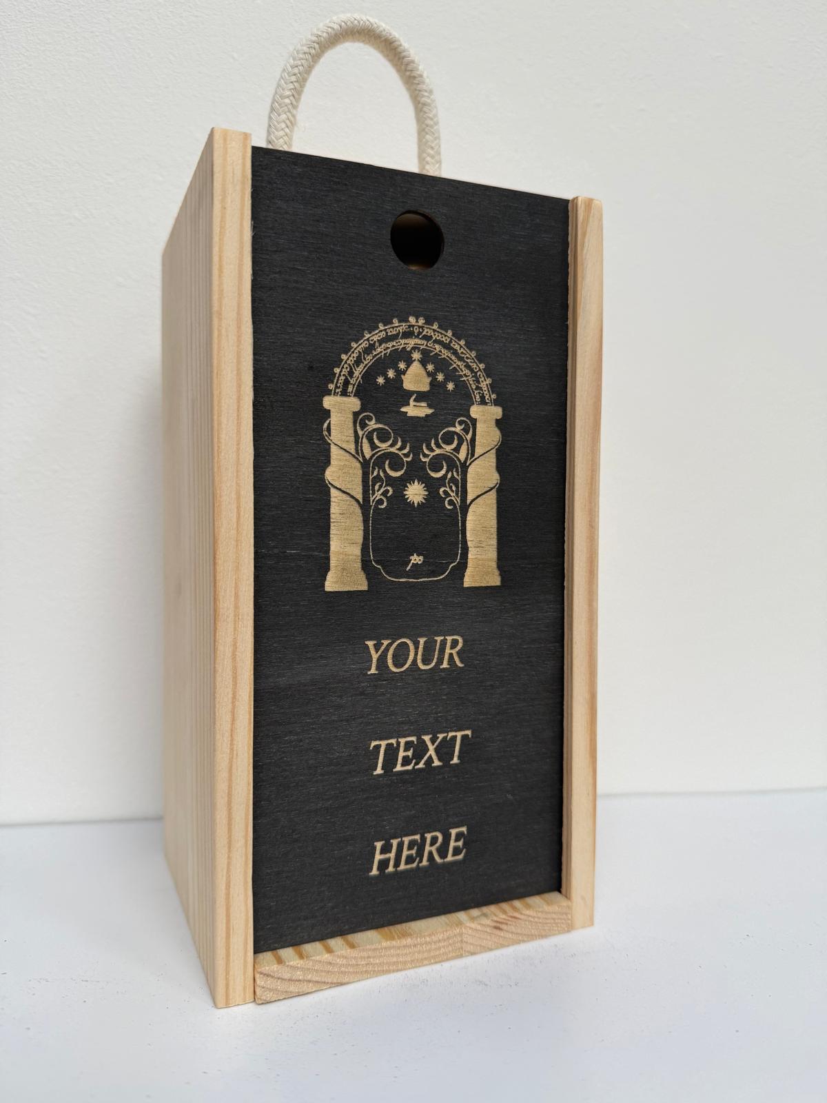 Gate of Moria - Engraved Pint Glass - Presentation Box