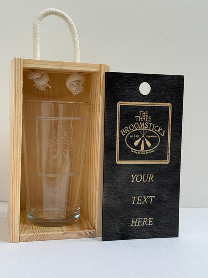 The Three Broomsticks - Pub Sign - Harry Potter - Engraved Pint Glass - Presentation Box