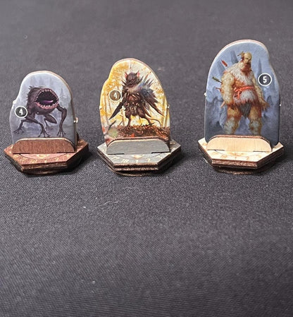 Gloomhaven - Frosthaven - Jaws of the Lion Monster Stand with health dial