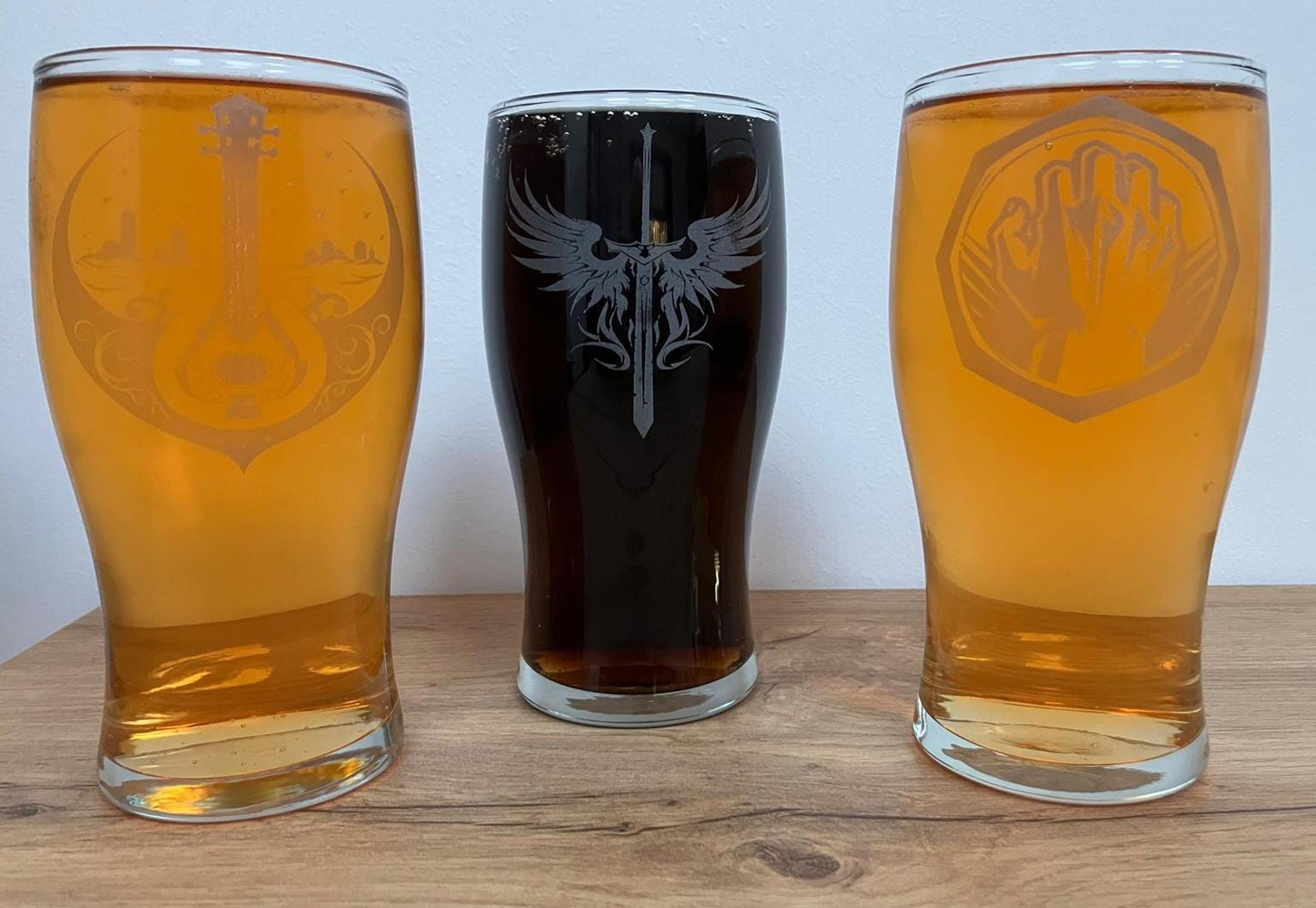 Engraved DnD Character  Pint Glasses choose from 12 designs