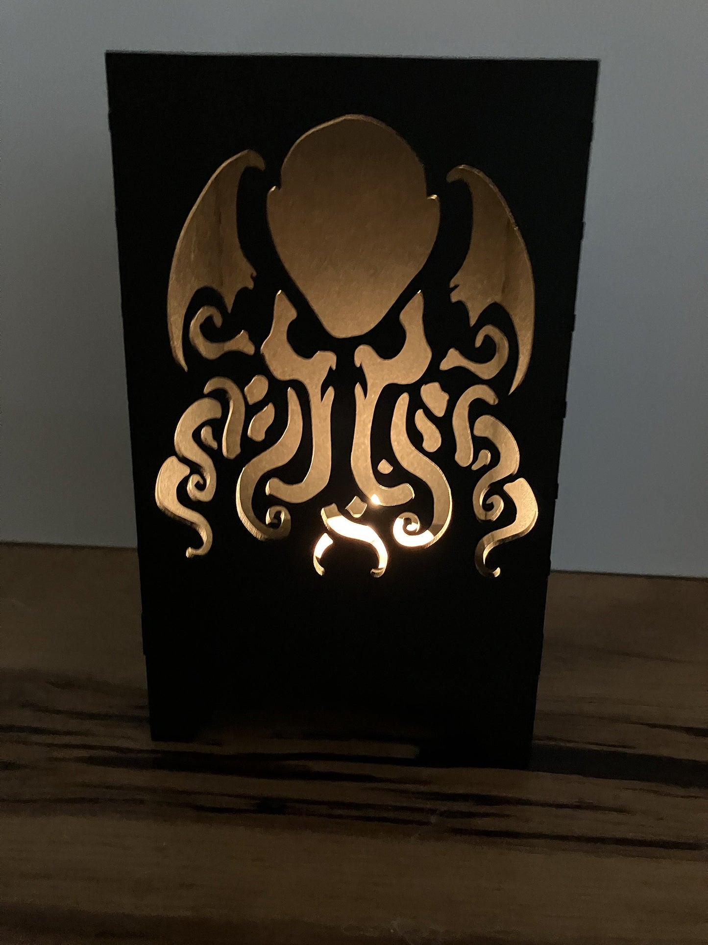 Cthulhu themed T-light Holder