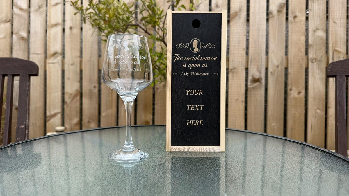 Social Season Engraved Wine Glass