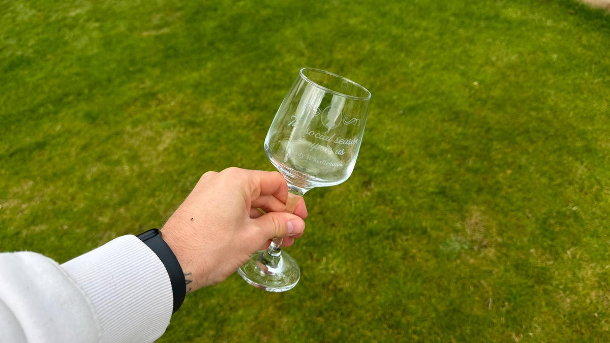 Social Season Engraved Wine Glass