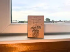 Friendship Christmas Card - A Friend Like You Deserves Something Magical - Wooden Engraved Keepsake & Envelope