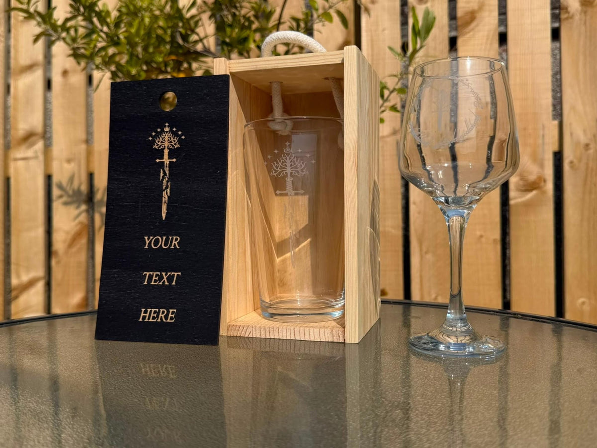 Anduril Sword Engraved Pint Glass, another view