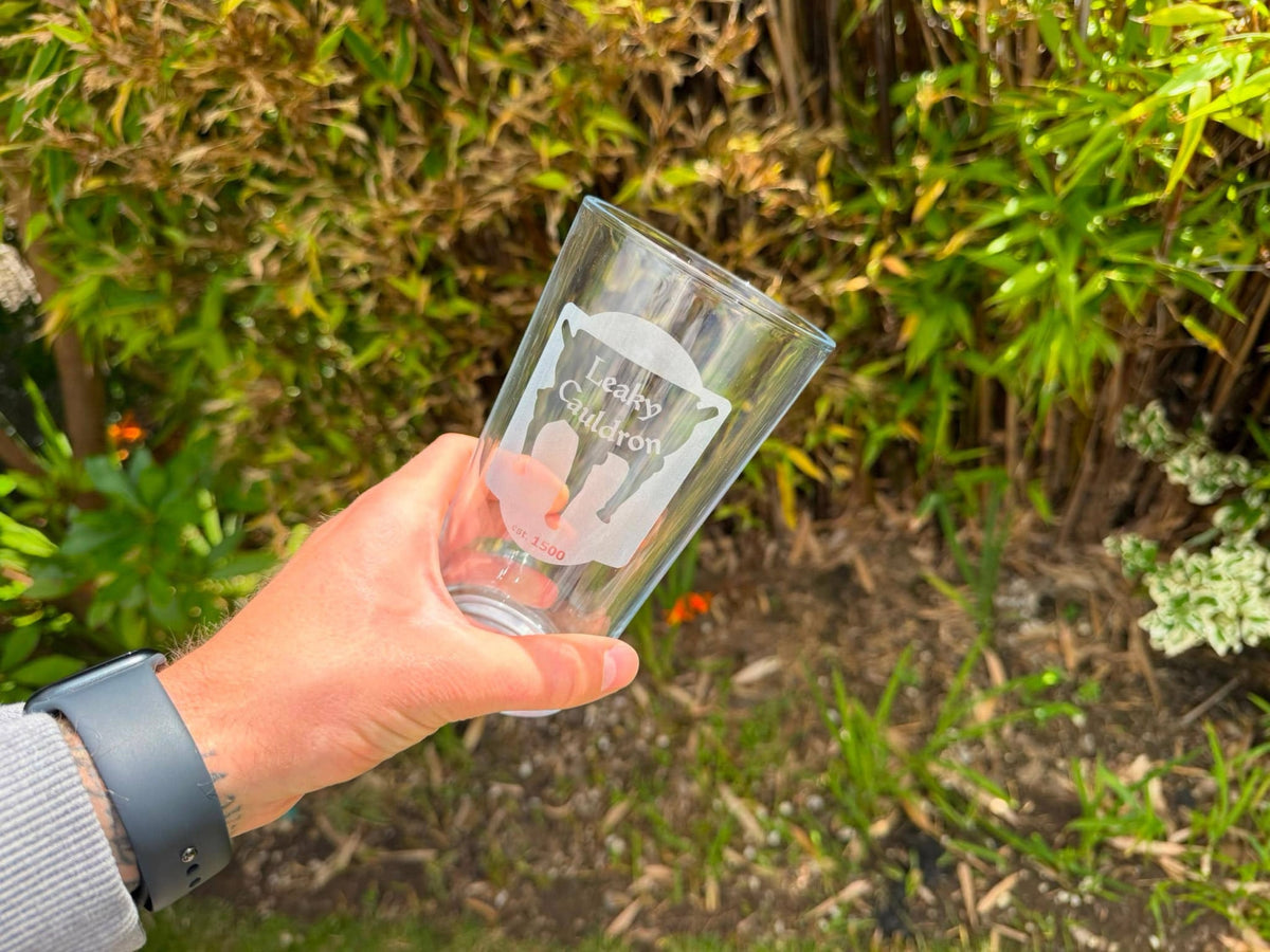 Leaky Cauldron Pub Sign Engraved Pint Glass, another view