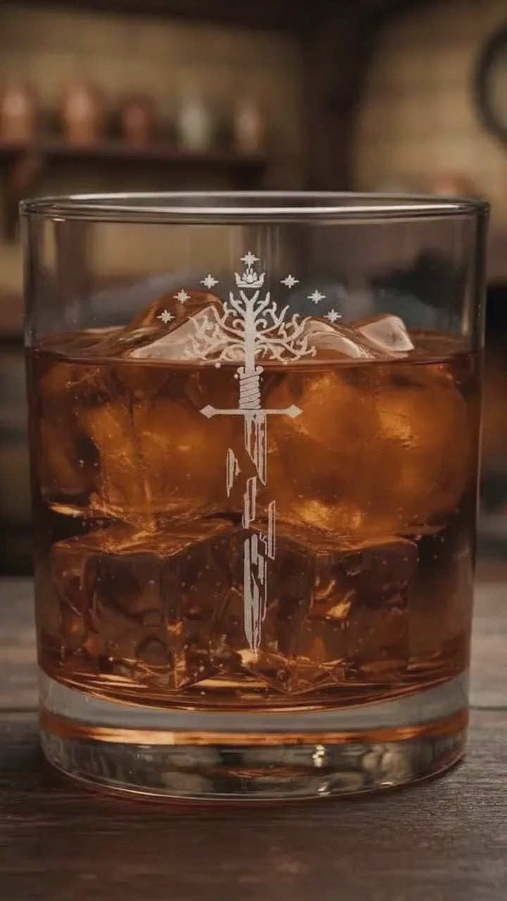 Anduril Full Sword Engraved Whisky Glass