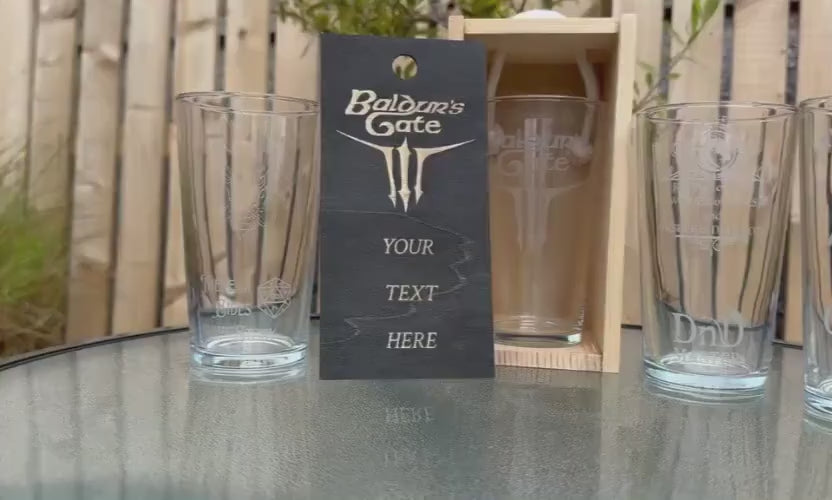 Baldur's Gate 3 Engraved Pint Glass